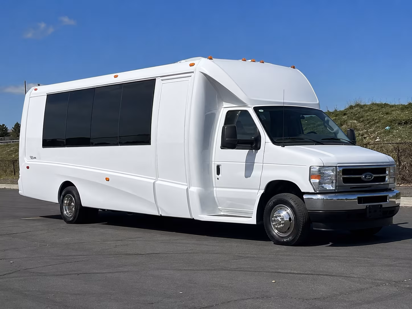 bismarck sporting event party bus rental