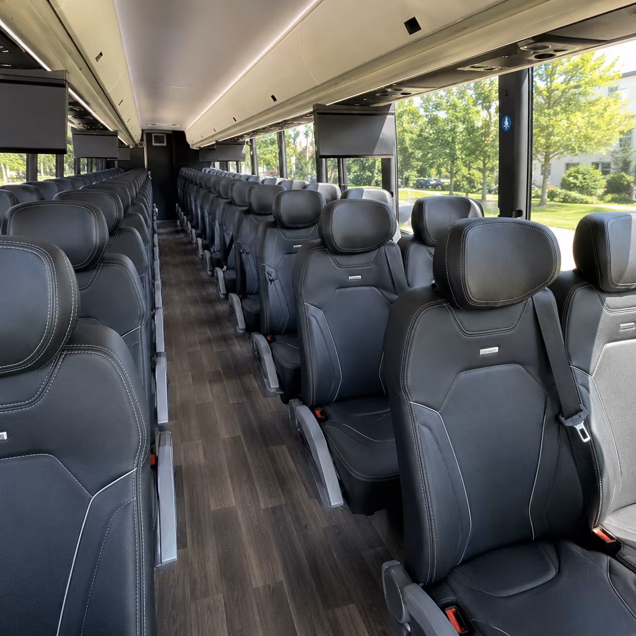 charter bus rentals and airport transfers at bismarck municipal airport bis