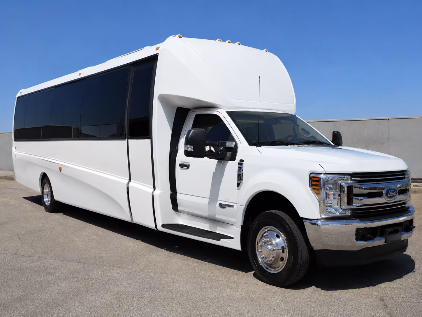 charter buses for north dakota heritage center field trips in bismarck