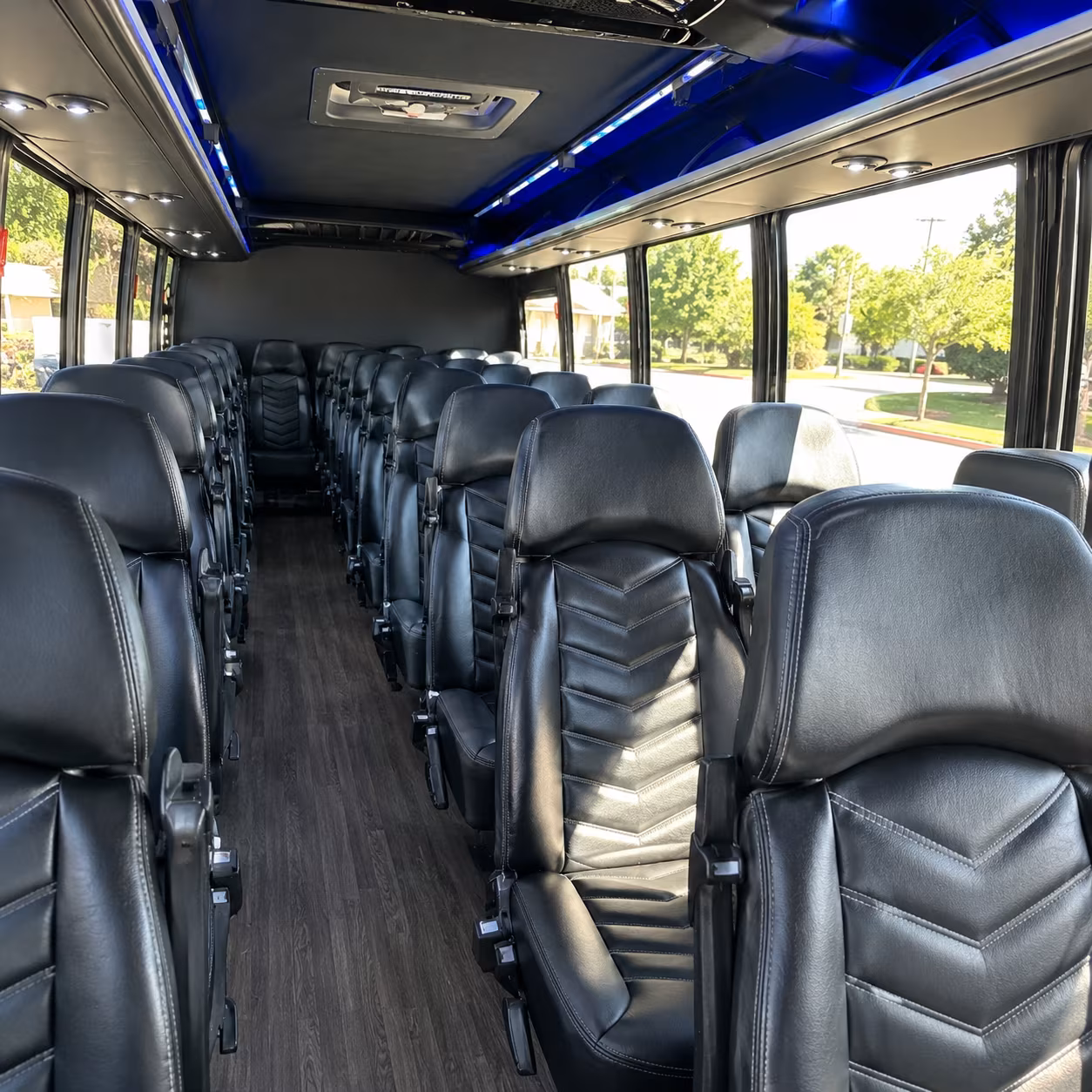 party buses for wine tours along the missouri river valley